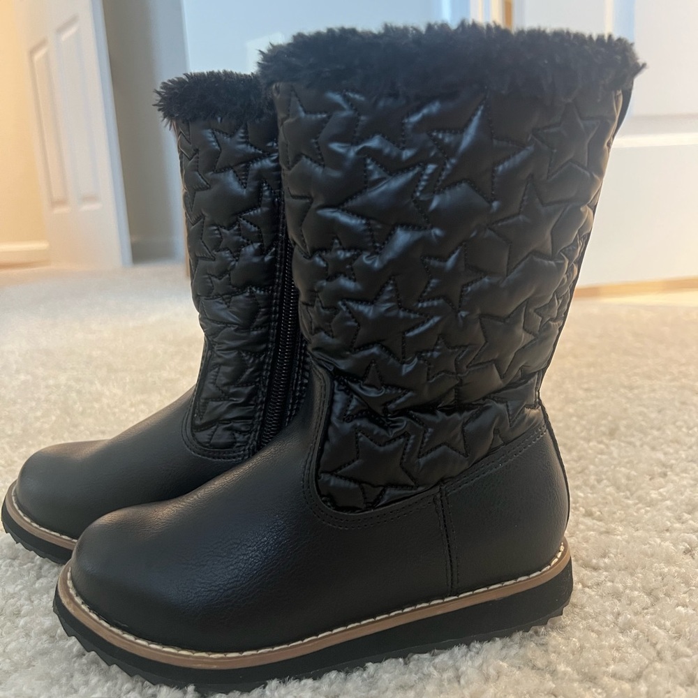 ✨ H&M Kids Tan Suede Ankle Boots – Size 10.5 | New Without Tags ✨